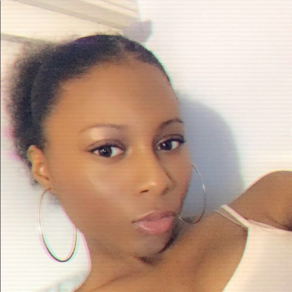 Meet your Posher, Tyshyla
